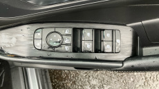 Nissan Qashqai 1.3 DiG-T MH Acenta Premium 5dr Petrol Hatchback